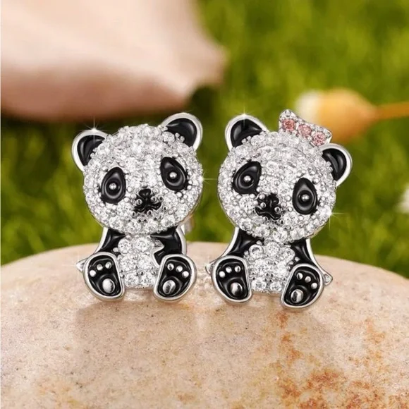 0.64Ct Zirconia & Silver Panda Earrings Cute Animal Stud Bear New - Picture 4 of 6